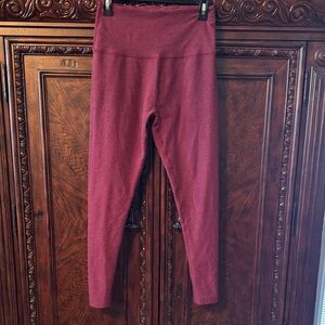 Beyond Yoga Maroon High Waisted Cropped Leggings